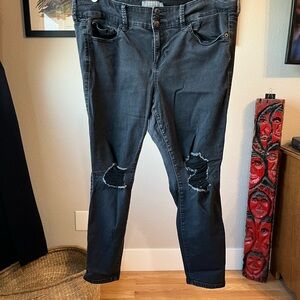 Torrid Distressed Black skinny Jeans